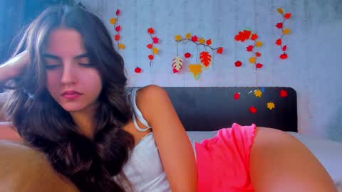 Milana online show from 10.28.25