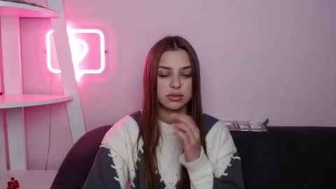 Snapshot of milanaangelas chatting on 02.10.26 milanaangelas online show from 02.10.26