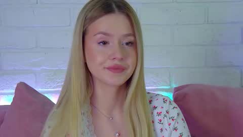 MilanaBalmain online show from 02.10.26