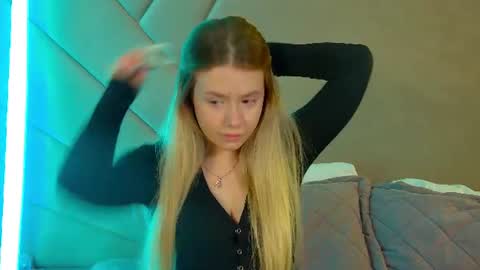 MilanaBalmain online show from 06.14.26