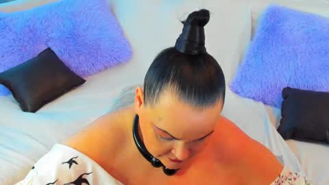 Lana online show from 01.08.25