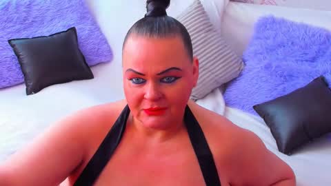 Lana online show from 02.23.25