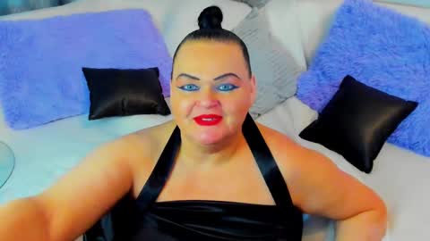 Lana online show from 02.23.25