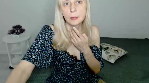 Milena online show from 03.11.25
