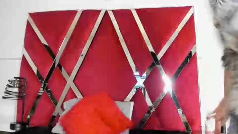 milanx2 online show from 12.30.24