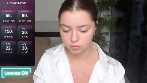 Mila online show from 09.18.25