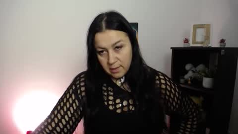 Snapshot of milania_milaa chatting on 10.02.25 milania_milaa online show from 10.02.25