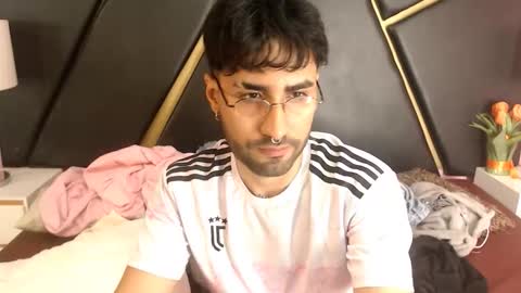 milanzaire online show from 09.17.25