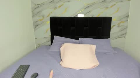 MilaRossi online show from 03.13.26