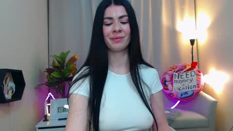 Snapshot of milasecretsss chatting on 05.31.26 milasecretsss online show from 05.31.26