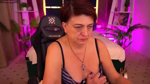 milaskyy online show from 10.14.25