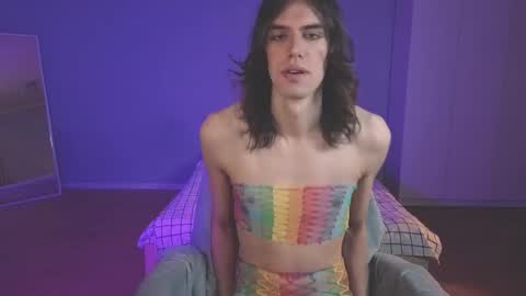 Mila online show from 09.22.25