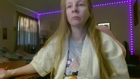 Mila online show from 03.12.26