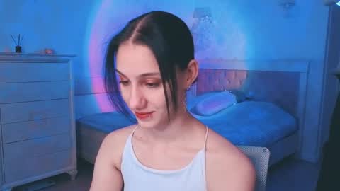 milavey online show from 04.17.26