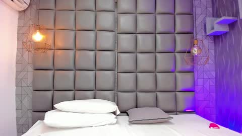 Milena  online show from 01.31.25