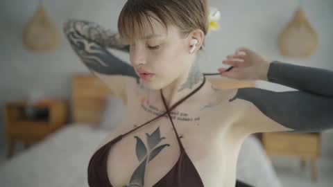 M  Telegram mamagotachannel online show from 01.28.25