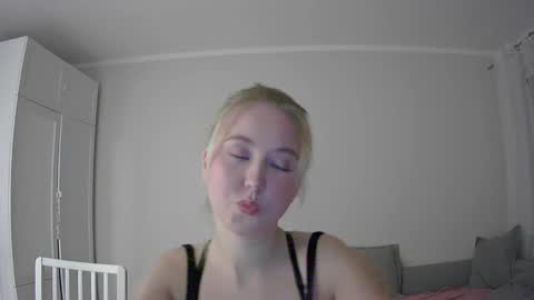 Milena new nonude shy blonde natural online show from 11.04.25
