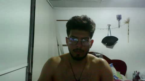 mileslennon online show from 01.10.26