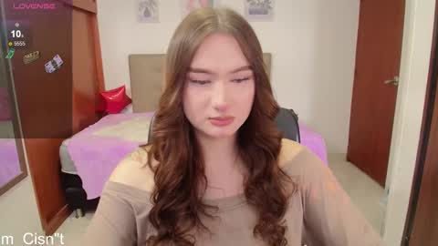 Miley online show from 02.04.25