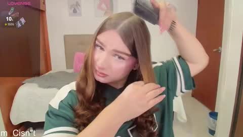 Miley online show from 02.10.25