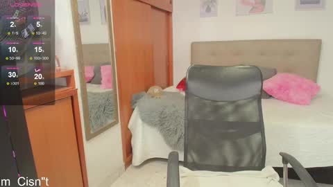 Miley online show from 02.14.25