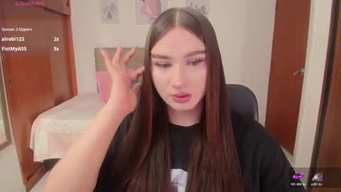 Miley online show from 11.24.25