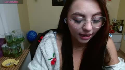 Miley online show from 04.16.26