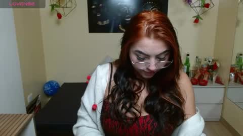 Snapshot of miley_clarck chatting on 04.21.26 Miley online show from 04.21.26
