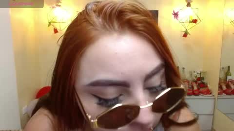 Snapshot of miley_clarck chatting on 04.27.26 Miley online show from 04.27.26