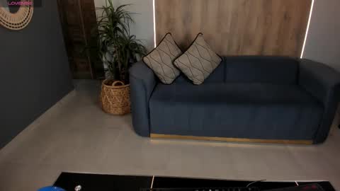 Miley Cruz  IG miley model23 online show from 09.11.25