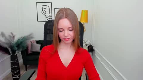 Snapshot of mileygloss chatting on 01.19.26 mileygloss online show from 01.19.26