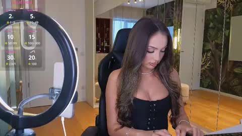 Miley Sin online show from 01.13.26