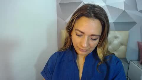 milf_hugeboobs online show from 12.01.25