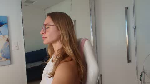 Snapshot of milf_tea chatting on 07.06.26 Thea NONUDE in public GMT2 Mon 3-9 AM Wed 3-9 AM Thur 3-9 AM Fri 3-9 AM Sun 3-9 AM. online show from 07.06.26