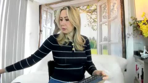 ASHLEY online show from 04.06.26