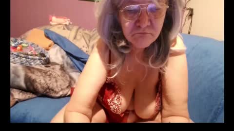 Milfchantal online show from 01.26.25