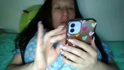 Snapshot of milfevha chatting on 01.18.25 milfevha online show from 01.18.25