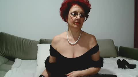 Milfsupreme online show from 02.27.25