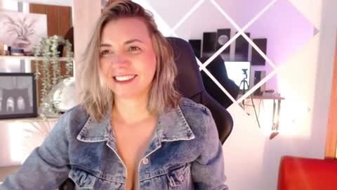 Sara  online show from 07.12.26