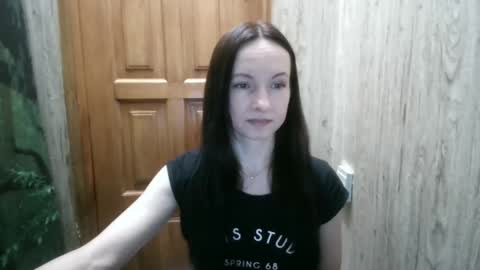 Snapshot of miliah chatting on 02.21.25 miliah online show from 02.21.25