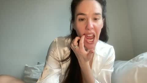 Milk online show from 01.15.25