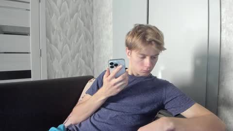 Isaac online show from 12.19.24