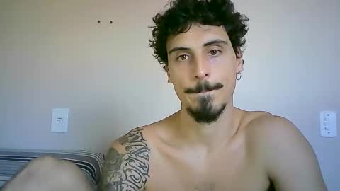 Snapshot of milkoffee chatting on 12.06.24 milkoffee online show from 12.06.24