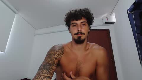 Snapshot of milkoffee chatting on 02.07.26 milkoffee online show from 02.07.26