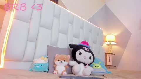 Snapshot of milkwhore1 chatting on 09.17.25 Michelle online show from 09.17.25