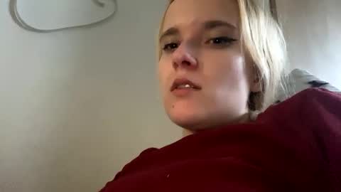 milkybaby269137 online show from 01.01.25