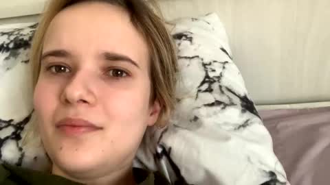 milkybaby269137 online show from 02.08.25