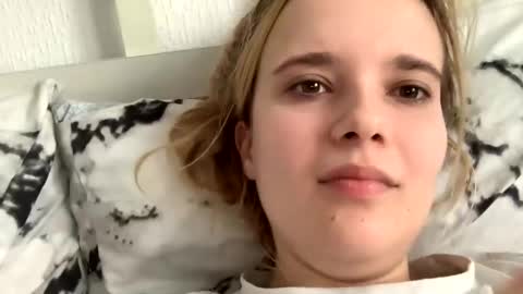 milkybaby269137 online show from 02.09.25