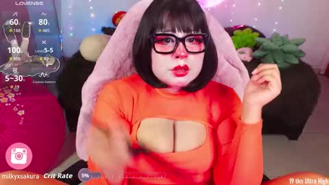 Abby  Lilia online show from 10.26.25