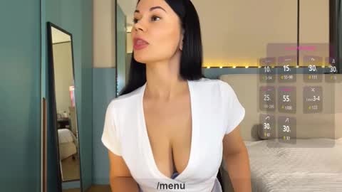 Mila online show from 11.07.25